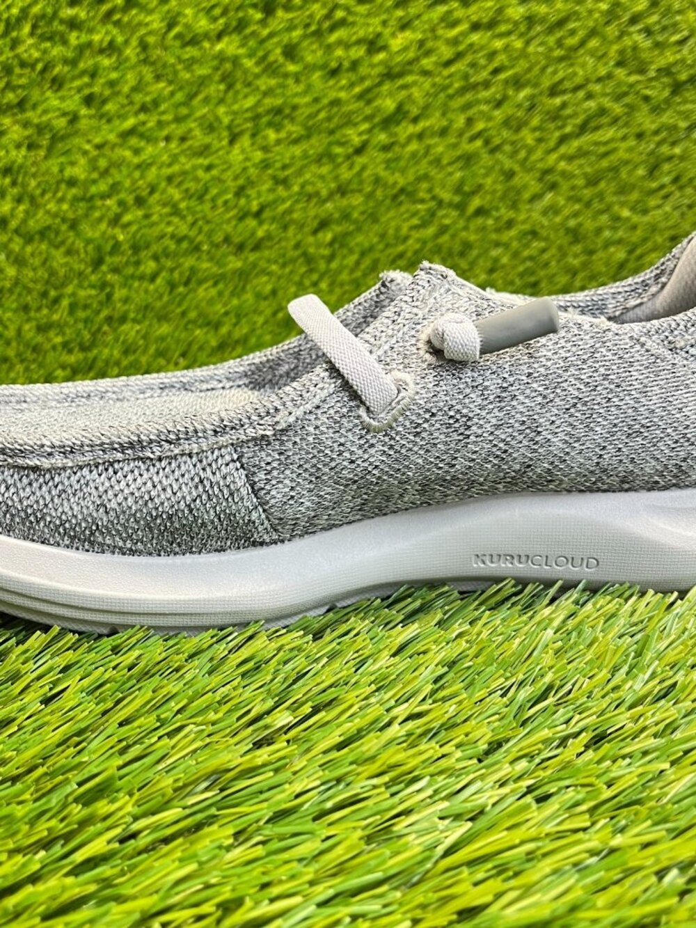 Kuru Draft Rento Womens Size 6.5 Gray White Casual Walking Outdoor Slip On Shoes - Picture 2 of 10